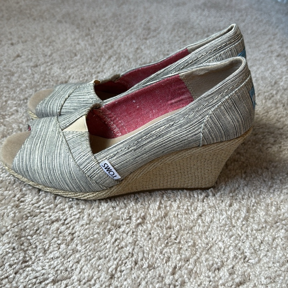 Toms Tan Wedge Espadrilles with Peep-Toe women’s size 7 - Picture 3 of 7